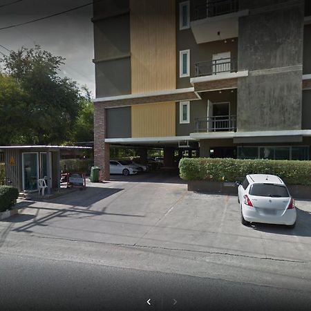 The Living Condo Bangsaen Esterno foto