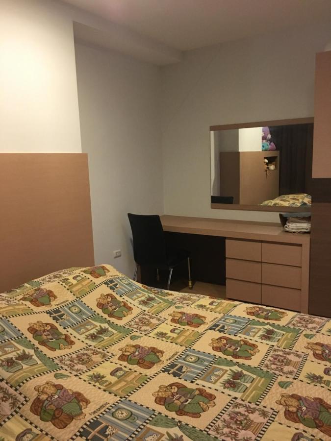 The Living Condo Bangsaen Esterno foto